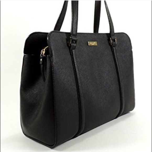 Kate Spade Newbury Lane tote ♠️