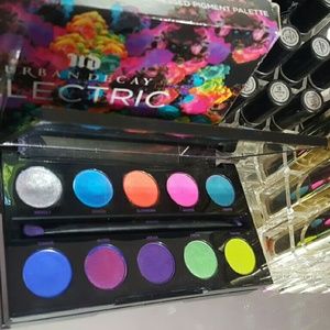 Urban Decay "ELECTRIC" eyeshadow pallette.