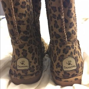 Leopard Bearpaw boots