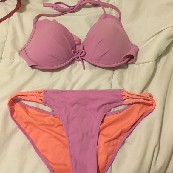 Victoria's Secret bikini