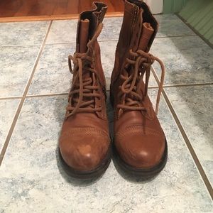 Steve Madden combat boots
