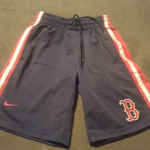Nike Red Sox sz 8 10