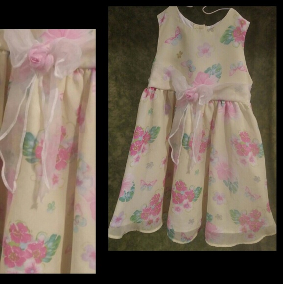 Soft, Mellow Yellow, Pretty Flowers & Butterflies