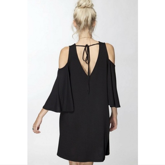 👉RESTOCK👈Cold Shoulder Swing Dress - Picture 3 of 4