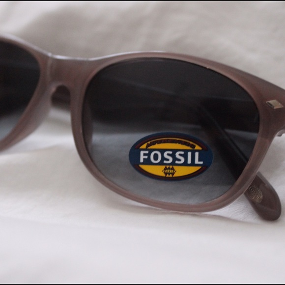BRAND NEW Fossil Sunglasses!!!!!!!!