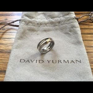 David Yurman X Crossover Ring with Gold, size 7.