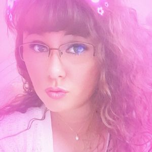 Meet your Posher, Doshia