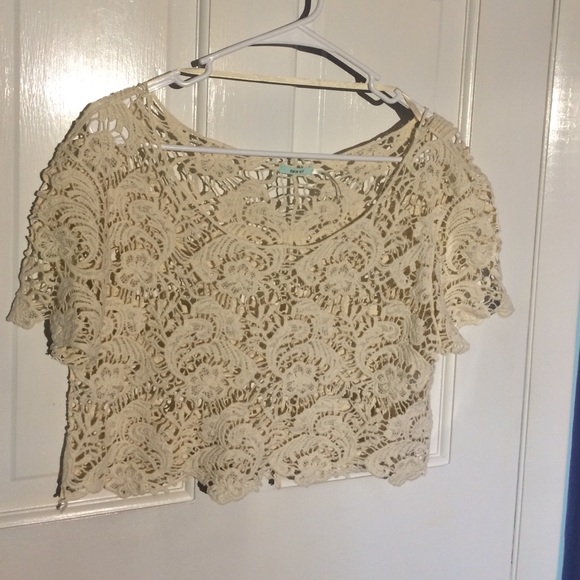 Lace urban outfitters crop top