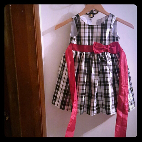 Gorgeous Plaid Christmas Dress. 3T. EUC - Picture 1 of 4