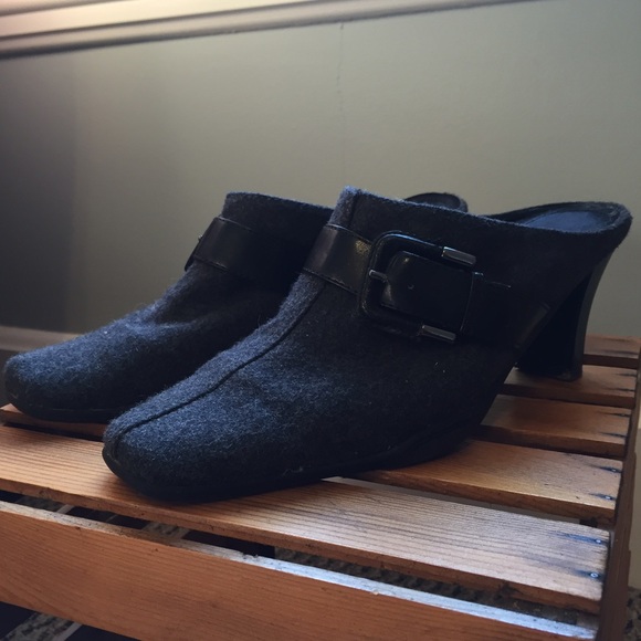 Aerosoles Charcoal Sweater Slip-On Pumps w/ Buckle