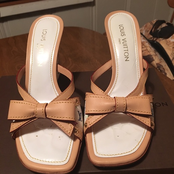 Louis Vuitton Multicolor wedges