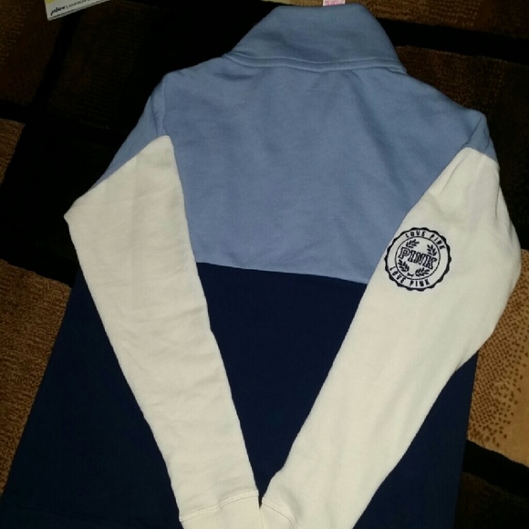 🎉SOLD!!!VS PINK High Low Half Zip Sweatshirt ! - Picture 3 of 4