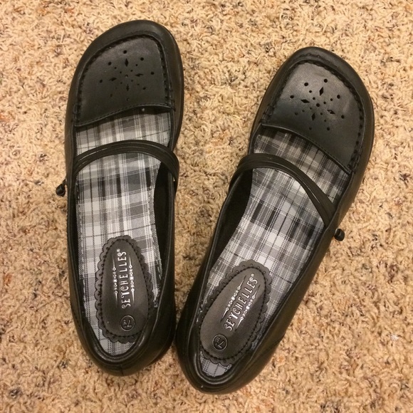 Black Casual Shoes