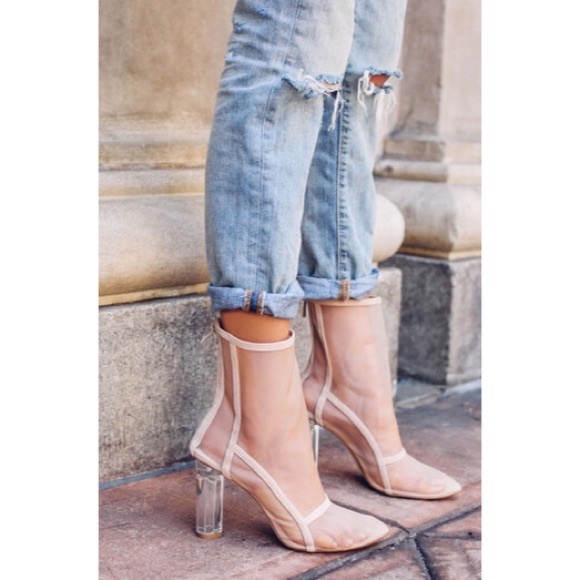 Meshy booties clear heel 💎