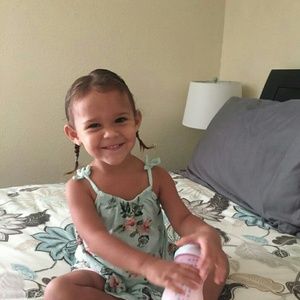 Meet your Posher, Valerie