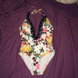 One piece Bathing suit