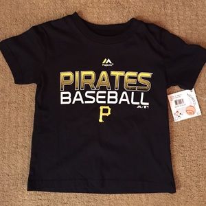 Pirates baseball t-shirt