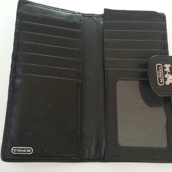 Coach Wallet - Picture 2 of 4