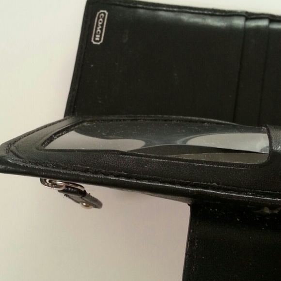 Coach Wallet - Picture 3 of 4