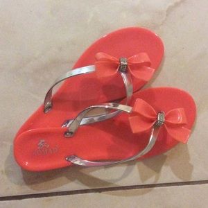 Open toe sandal with bow 🎀