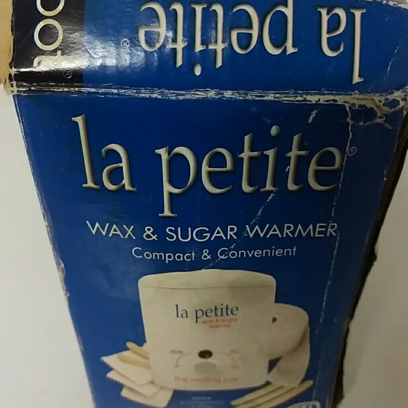 Wax warmer