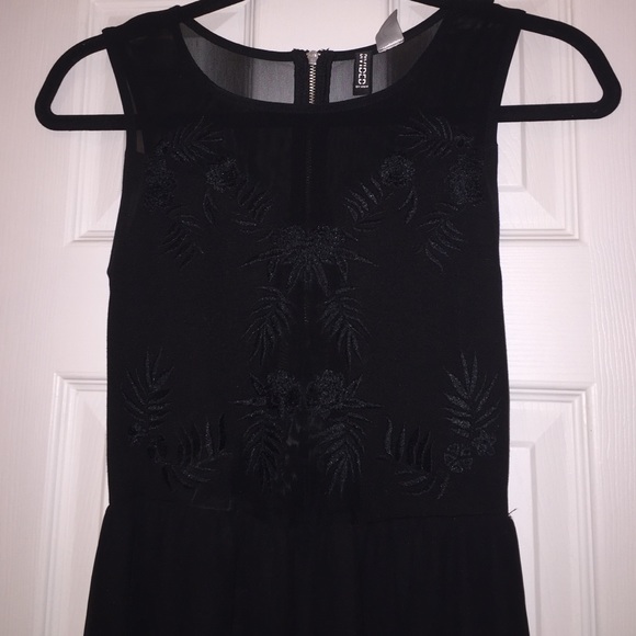 H&M Black High-Low dress - Picture 2 of 4