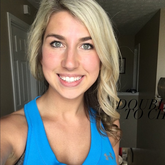 Meet your Posher, Victoria - Picture 1 of 1