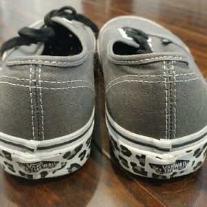Additional Vans Leopard Sole pictures!