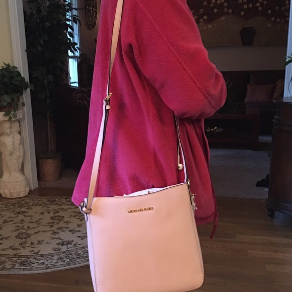 ๐บ๐NWT Michael Kors Pink Set Purse & Wallet๐บ - Picture 4 of 4