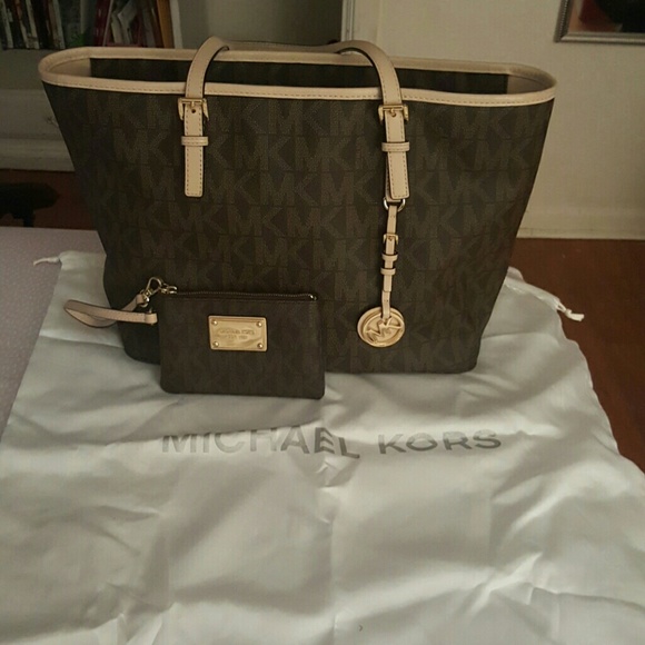 MICHEAL KORS jet set med tote