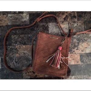 Steve Madden cross body purse