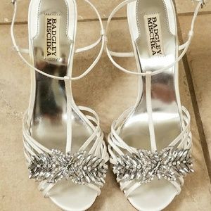 Beautiful BADGLEY MISCHKA bridal wedges