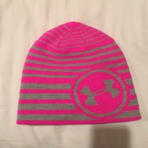 ITᔕ ᑎEᐯEᖇ ᗷEEᑎ ᗯOᖇᑎ