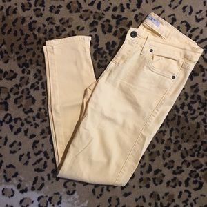 SALE! Won't accept offers. Pale Yellow skinny
