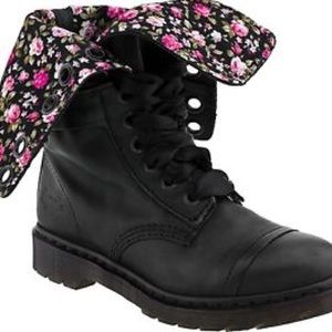 Dr Martens Black lace up boots