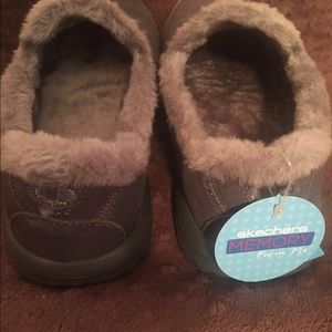 NWT Skechers go walk shoes