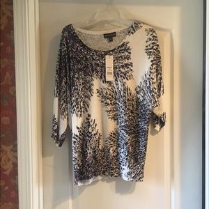 Dana Buchman light sweater