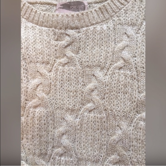 Cute Oversized sweater from Forever21 ✨💗 - Picture 4 of 4