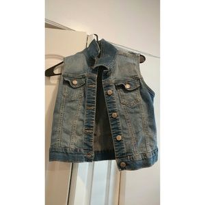 LAST CALL Jean Jacket!