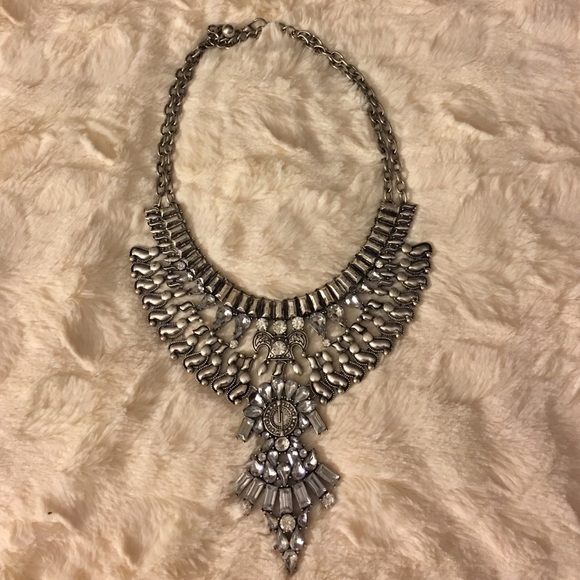 Sliver statement necklace