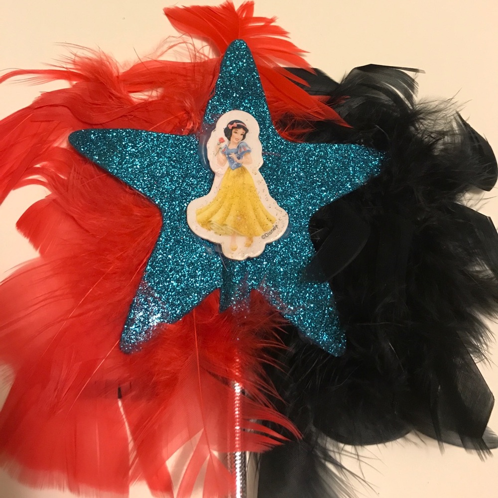 pixie wand/ Magic  wands/ FAIRY WAND
Minnie Mouse