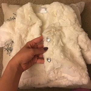 Mini Muffin faux fur Jacket in White