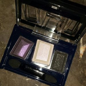 eye shadow, never used!