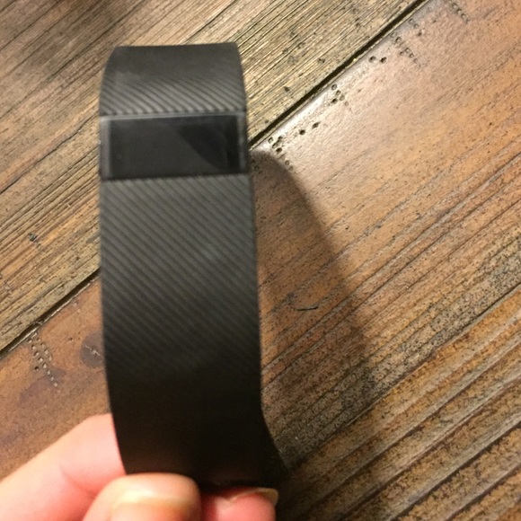 Fitbit Charge - image 2