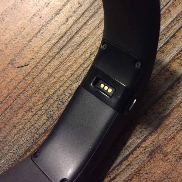 Fitbit Charge - image 3