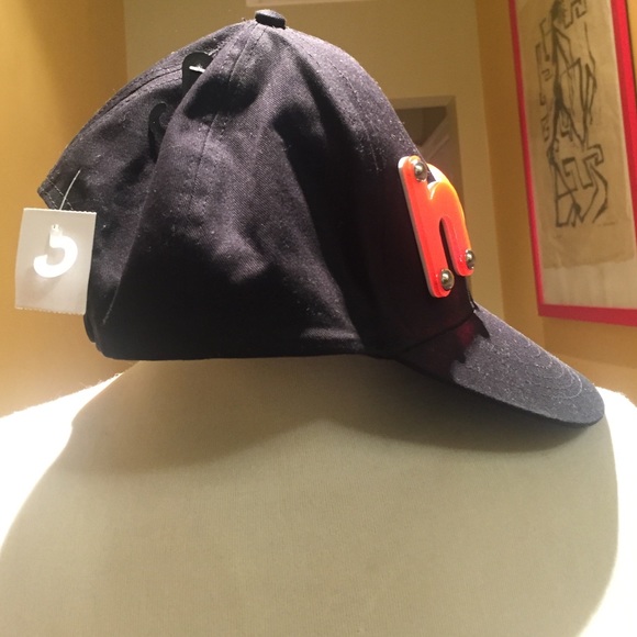 Black Snap Back Baseball Hat Hot - image 2