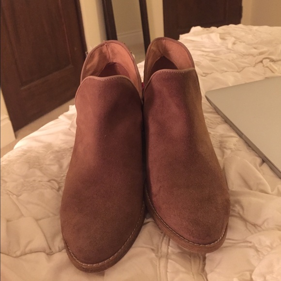 LF shoes/boots - Picture 3 of 3