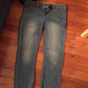 Low rise Light Wash Jegging
