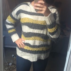 UO sweater- size small