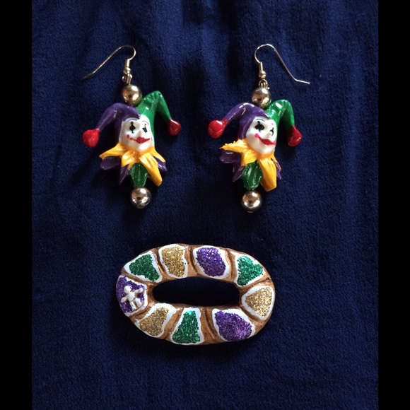 Marci Gras earrings
